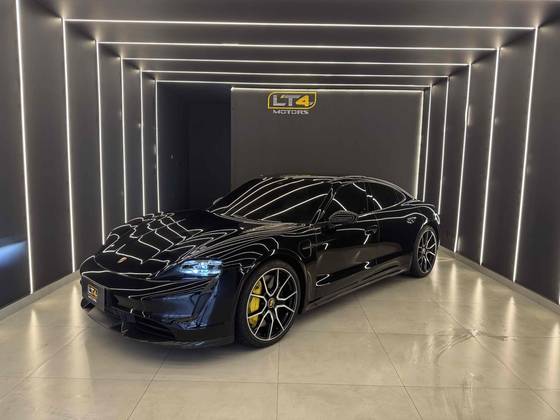PORSCHE TAYCAN TURBO S ELÉTRICO